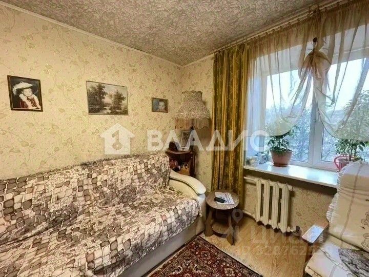 Продажа 3-комн квартиры на вторичном рынке Сергиев Посад, улица Мира, 1А