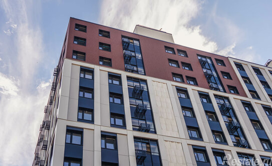 Продажа 2-комн квартиры на вторичном рынке ул Студенческая,  д. 16