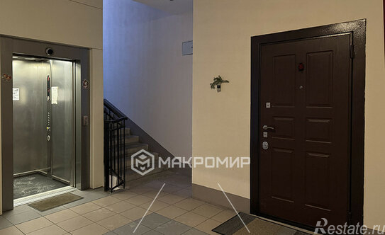 Продажа 1-комн квартиры на вторичном рынке Тбилисская улица,  д. 32