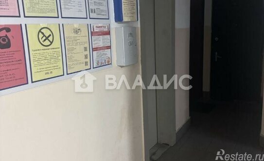 Продажа 2-комн квартиры на вторичном рынке Гурьянова ул,  д. 43