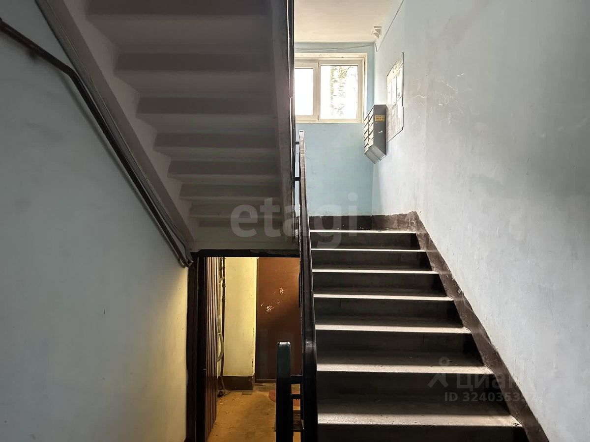 Продажа 2-комн квартиры на вторичном рынке Бухарестская улица, 31К2