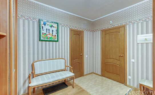 Продажа 2-комн квартиры на вторичном рынке улица Конёнкова,  д. 15 к1