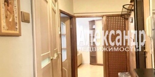 2-комн квартира улица Тельмана, 32К2