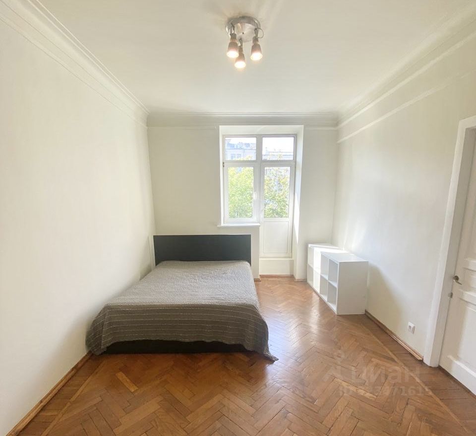 Аренда 3-комн квартиры на вторичном рынке Рочдельская улица, 11/5