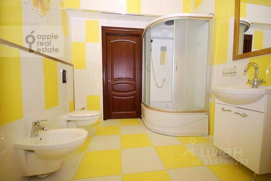Продажа 5-комн квартиры на вторичном рынке Береговая улица, 4к10