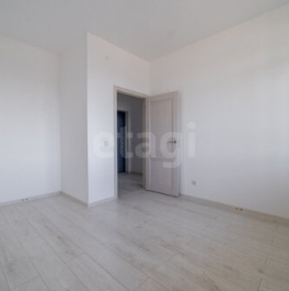 Продажа 1-комн квартиры на вторичном рынке Октябрьская наб,  д. 120 с1