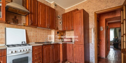 3-комн квартира Театральная площадь,  д. 12