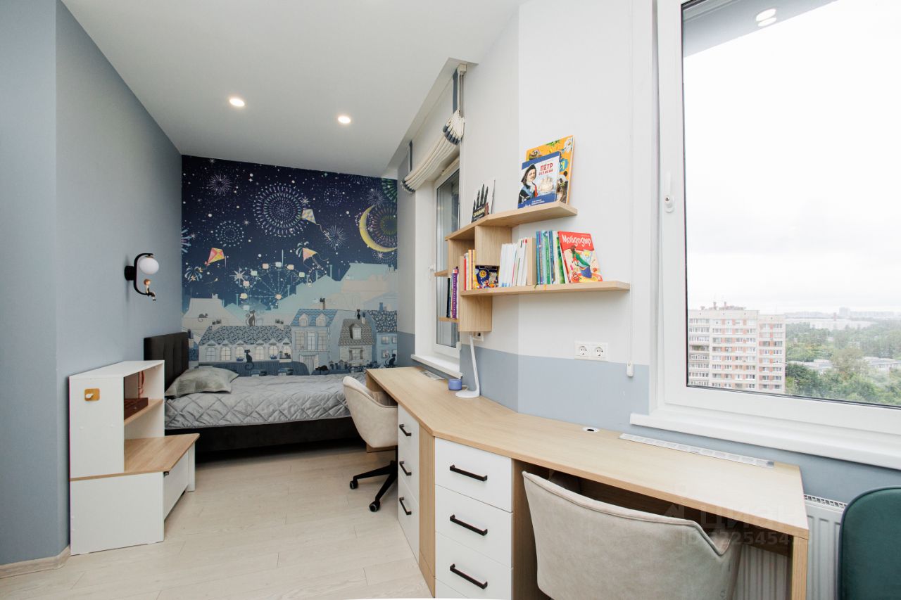 Продажа 3-комн квартиры на вторичном рынке улица Типанова, 23с1