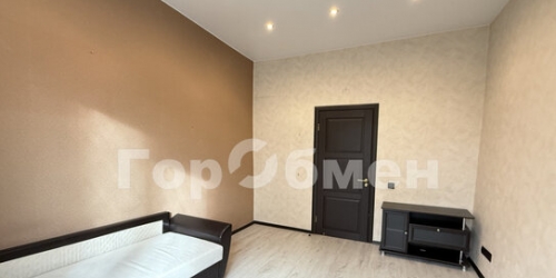 3-комн квартира Парковая 7-я ул,  д. 25