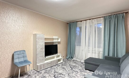 Аренда 1-комн квартиры на вторичном рынке Ракетный б-р,  д. 13,  к. 1