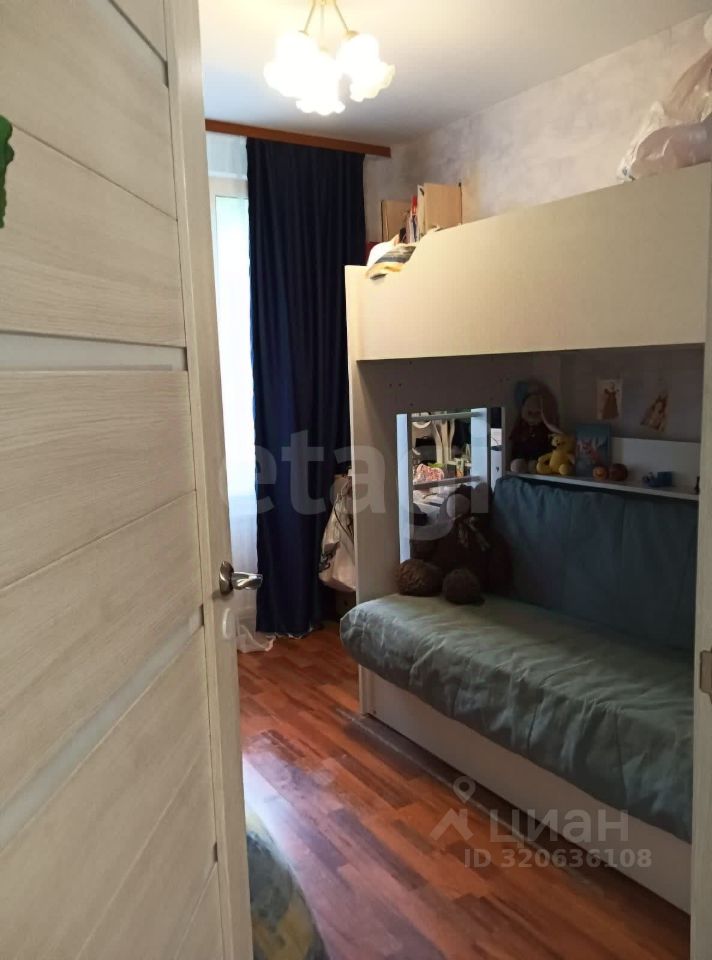 Продажа 3-комн квартиры на вторичном рынке проспект Ветеранов, 41