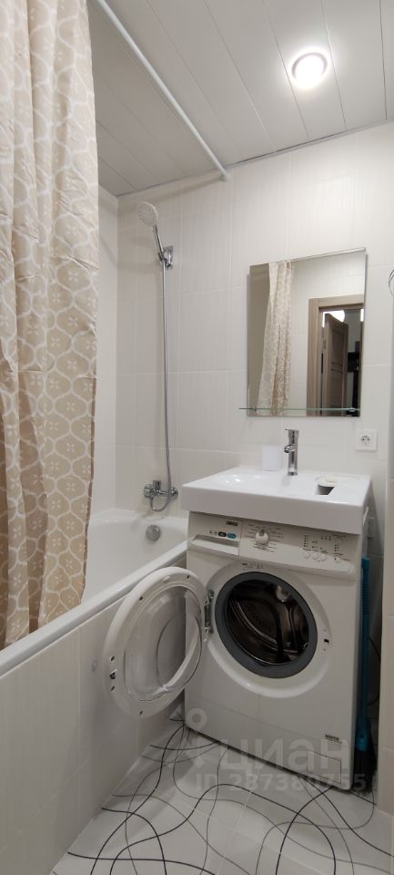 Аренда 1-комн квартиры на вторичном рынке Пролетарский проспект, 43К3