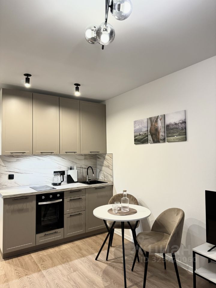 Аренда студии улица Усадебный Парк,  д. 7к1