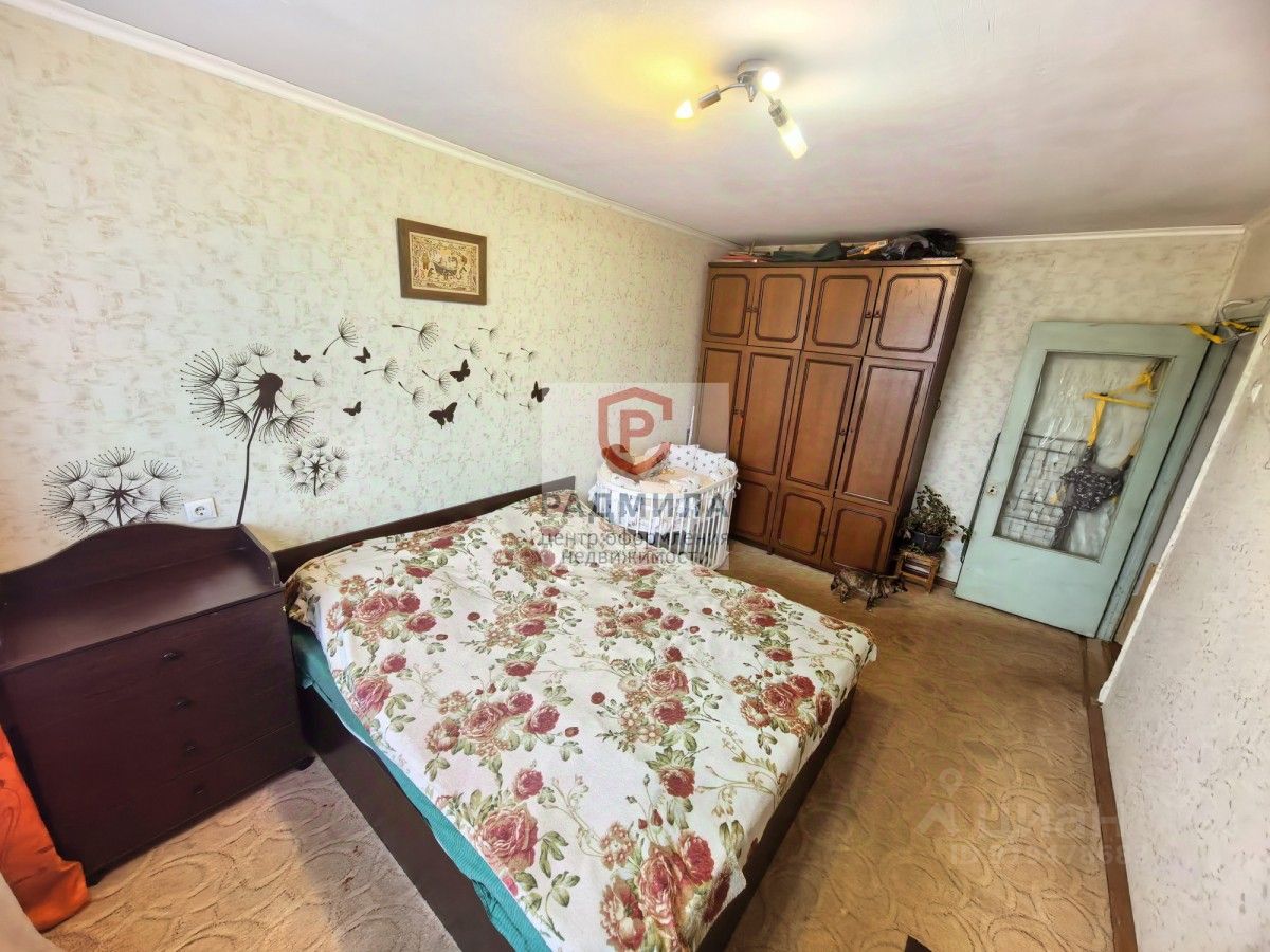 Продажа 3-комн квартиры на вторичном рынке пос. Заречный, 12