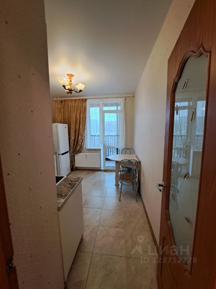 Аренда 1-комн квартиры на вторичном рынке Мурино, проспект Ручьевский, 20