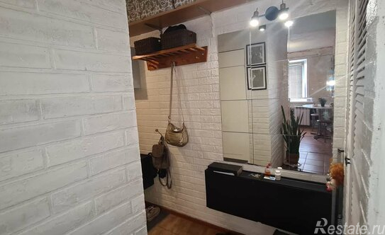 Продажа 1-комн квартиры на вторичном рынке ул Брюсовская,  д. 11