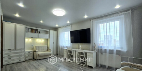 3-комн квартира Клочков пер,  д. 12