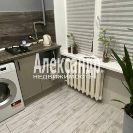 Продажа 2-комн квартиры на вторичном рынке Космонавтов пр-кт,  д. 18 к2