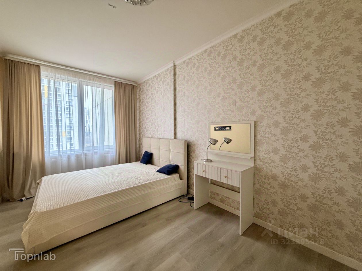 Аренда 1-комн квартиры на вторичном рынке Красногорск, улица Липовой Рощи, 2к1