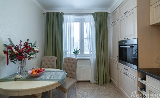 Продажа 2-комн квартиры на вторичном рынке Маршала Блюхера пр-кт