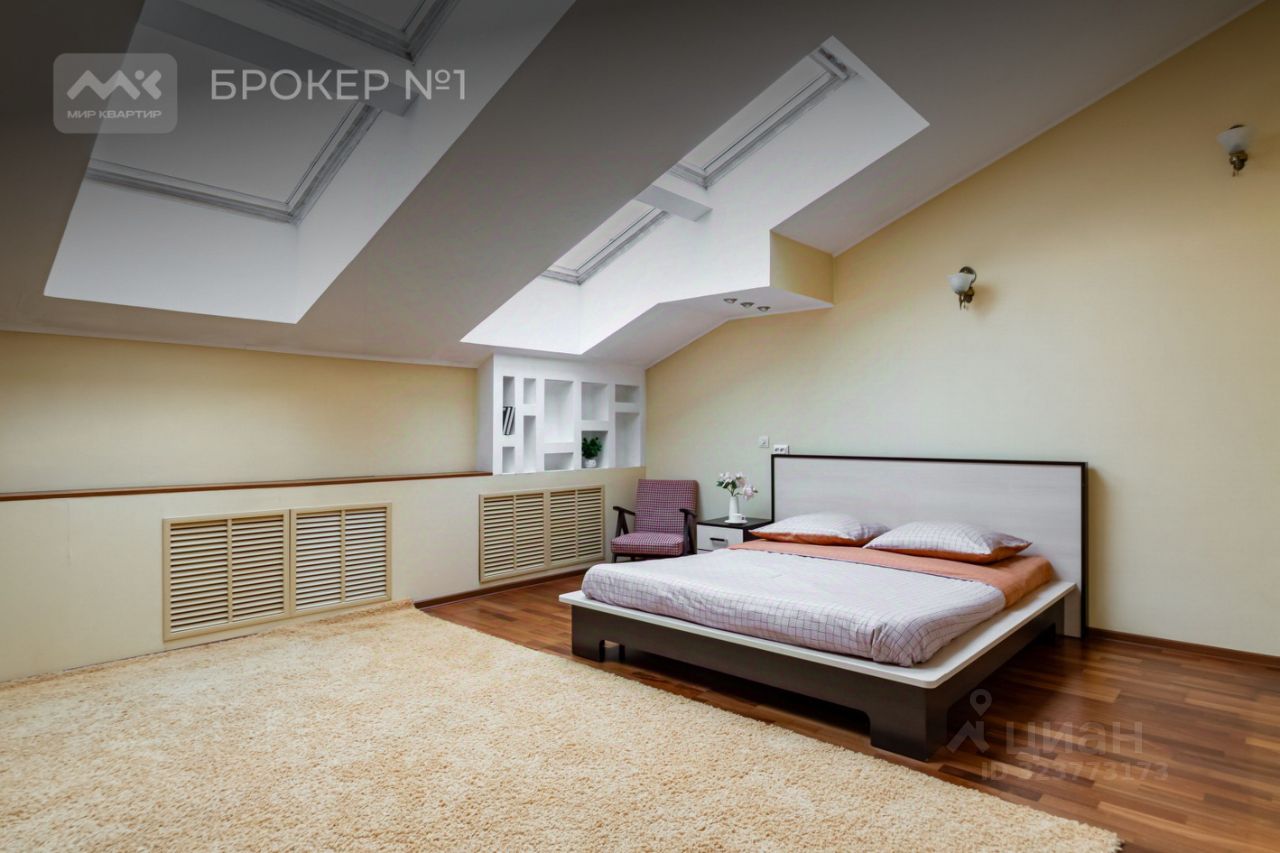 Продажа 4-комн квартиры на вторичном рынке Воронежская улица, 76