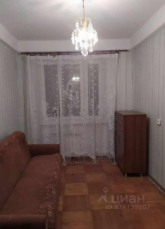 Аренда 2-комн квартиры на вторичном рынке проспект Художников, 3К1