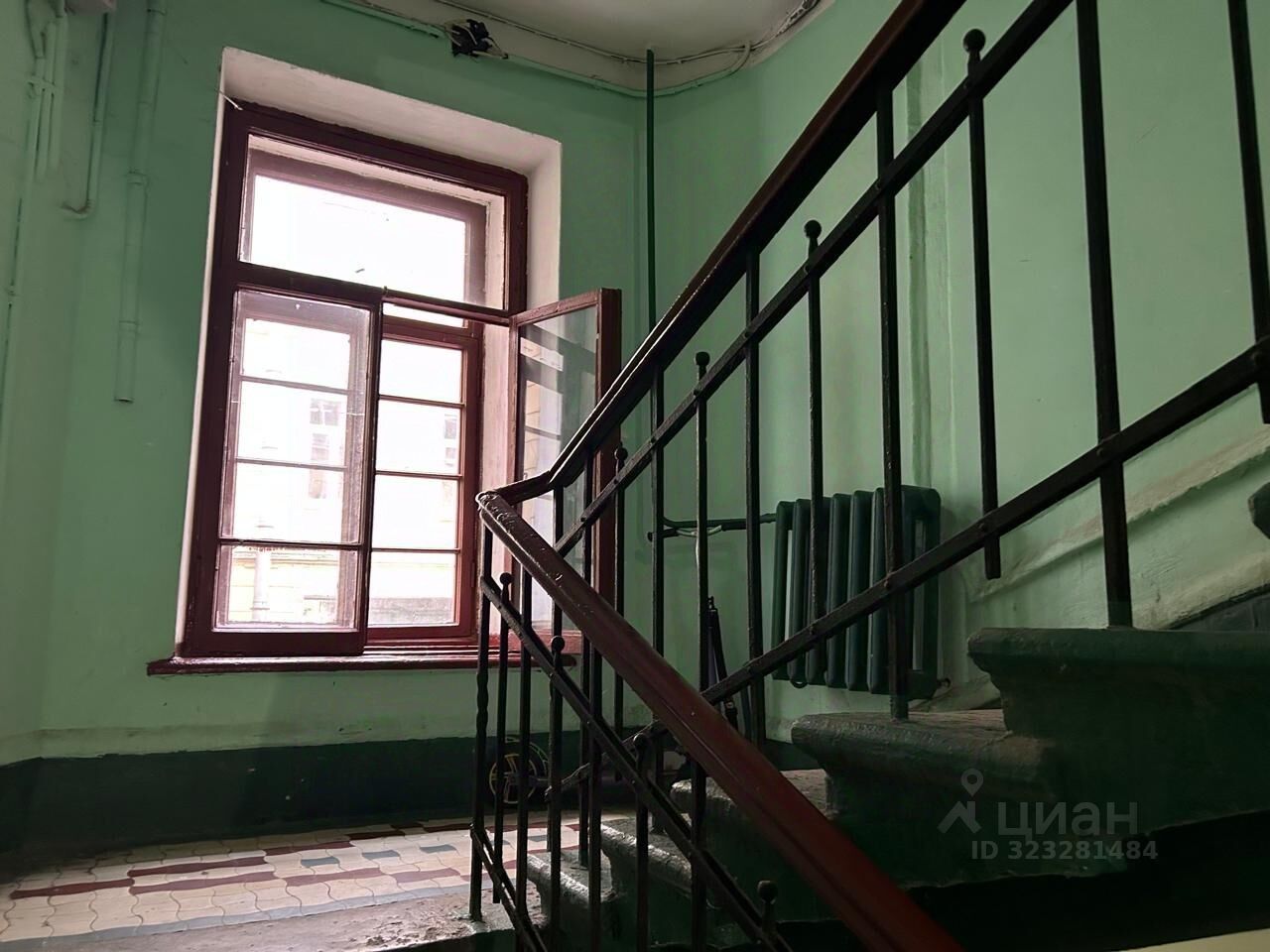 Продажа комнаты 4-я Васильевского острова линия, 39