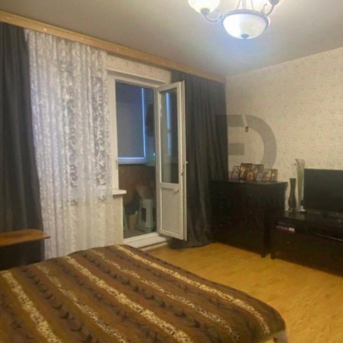 2-комн квартира улица Маршала Казакова, 24К2