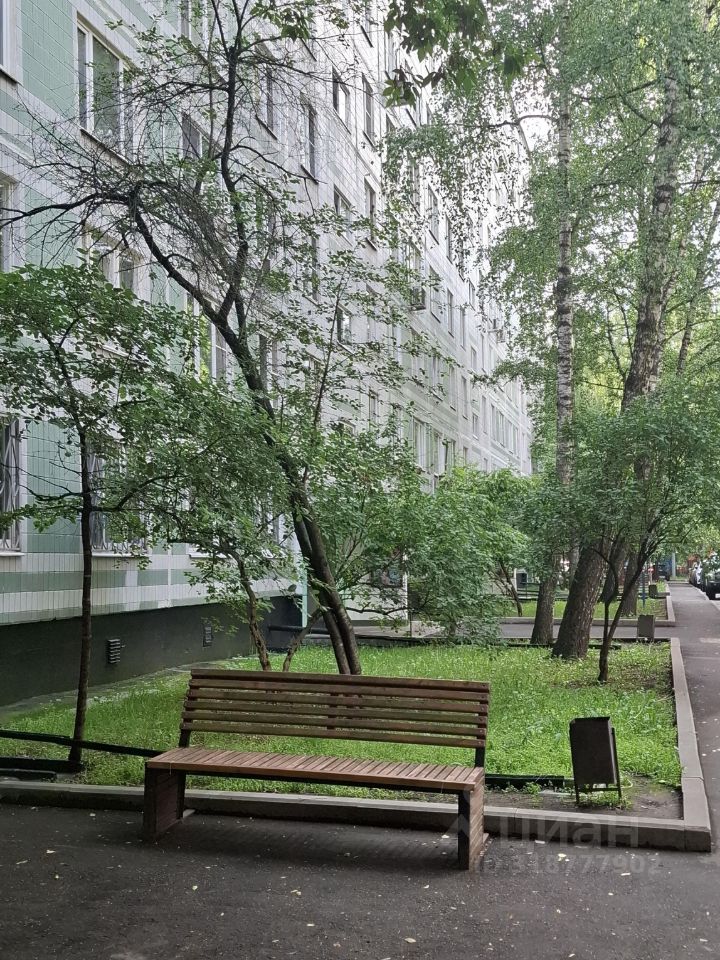 Продажа 3-комн квартиры на вторичном рынке Шипиловская улица, 29К2