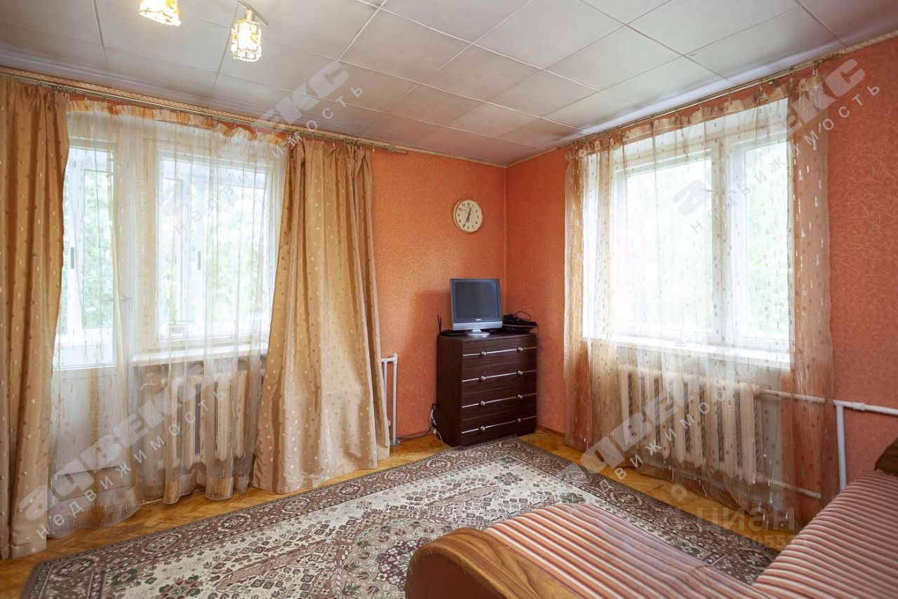 Продажа 1-комн квартиры на вторичном рынке Всеволожск, улица Вокка, 4