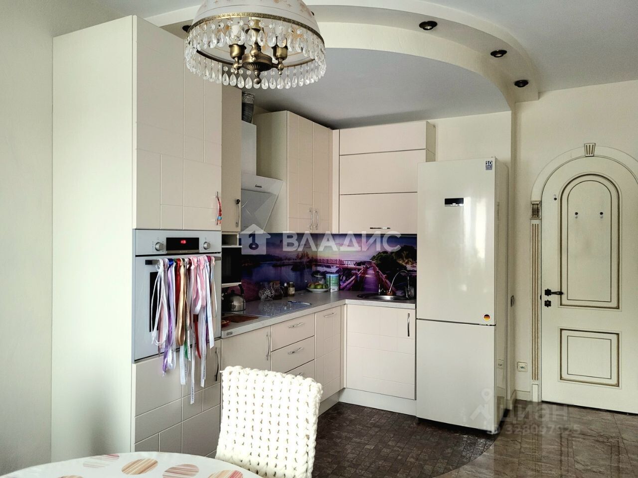 Продажа 2-комн квартиры на вторичном рынке Варшавская улица, 23к2