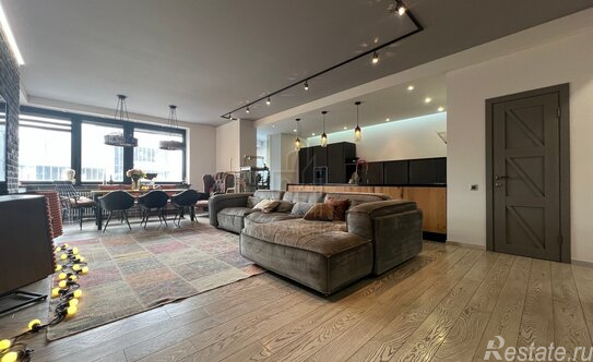 Продажа 4-комн квартиры на вторичном рынке Ружейный переулок,  д. 3