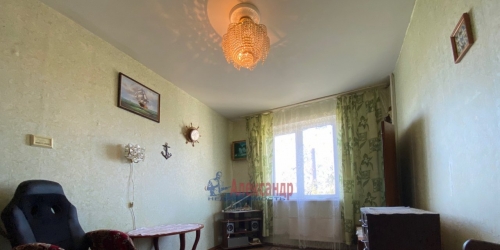 2-комн квартира Выборг г., Офицерская ул. ,  д. 12