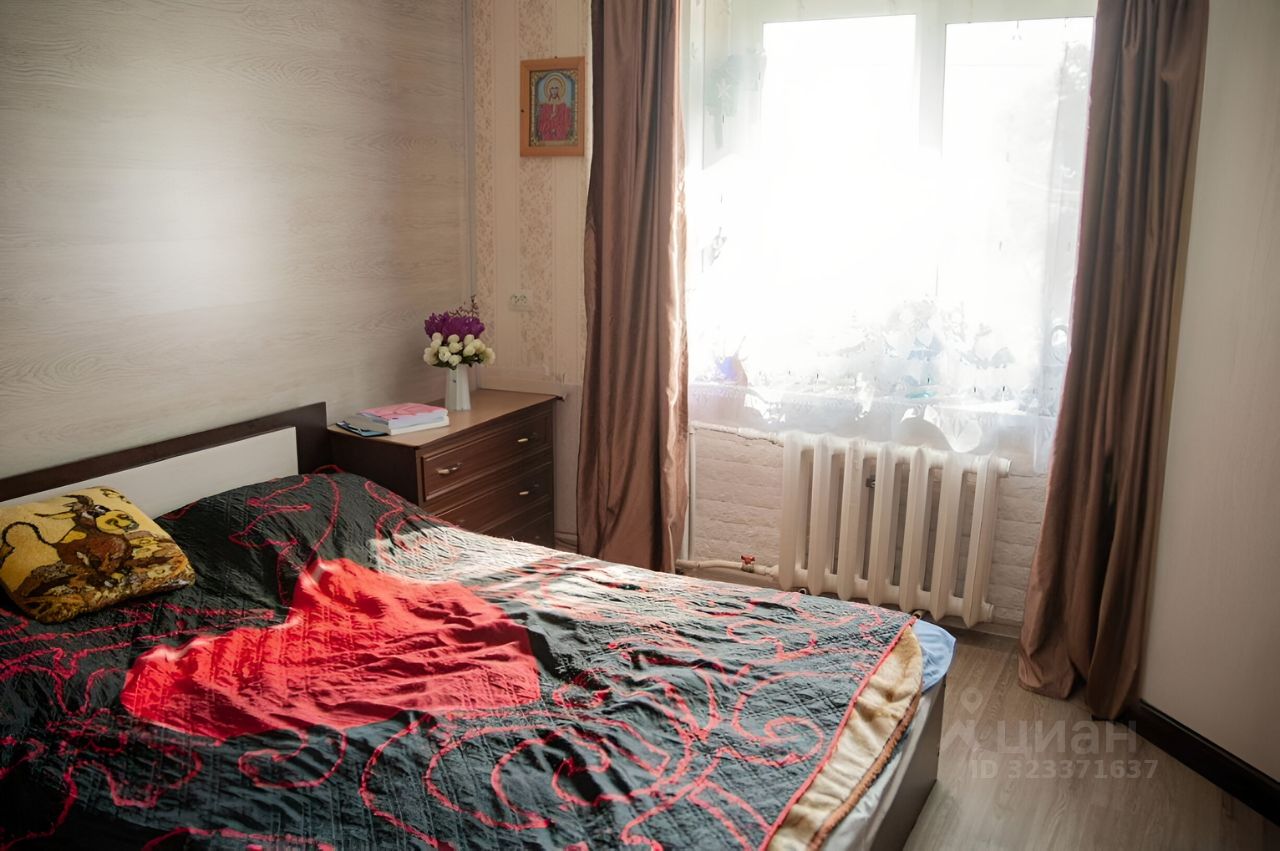 Продажа 2-комн квартиры на вторичном рынке 2-й мкр, Имени Свердлова пгт, 53