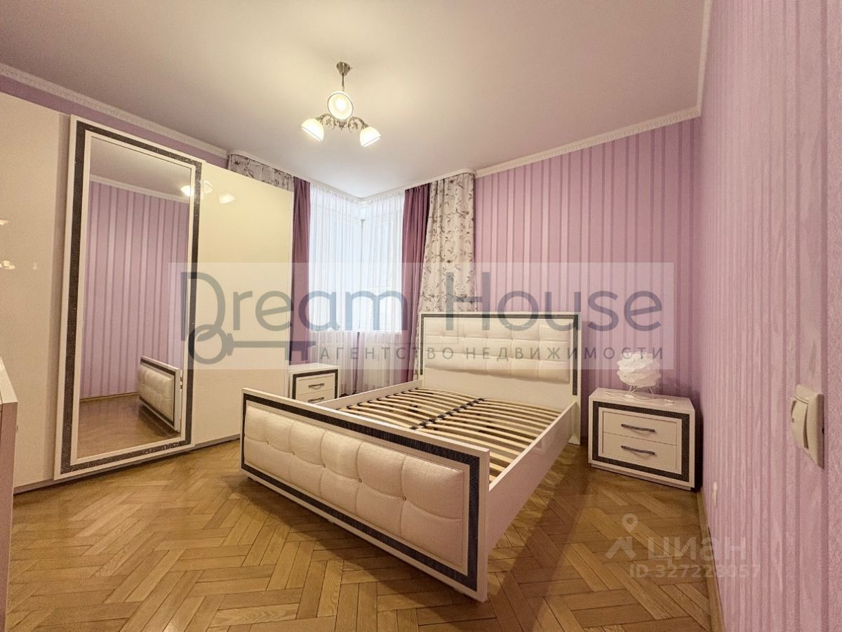 Продажа 2-комн квартиры на вторичном рынке Железнодорожный мкр, Балашиха, улица Некрасова,  д. 10