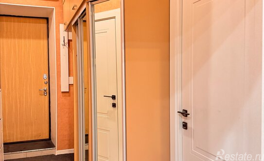 Продажа 1-комн квартиры на вторичном рынке улица Новостроек,  д. 12