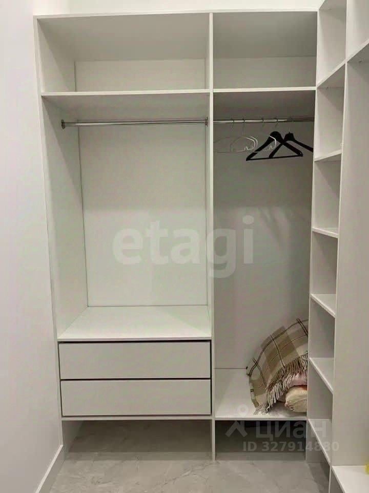 Продажа 2-комн квартиры на вторичном рынке бульвар Андрея Тарковского, 9