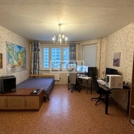 Продажа 3-комн квартиры на вторичном рынке Маршала Савицкого ул