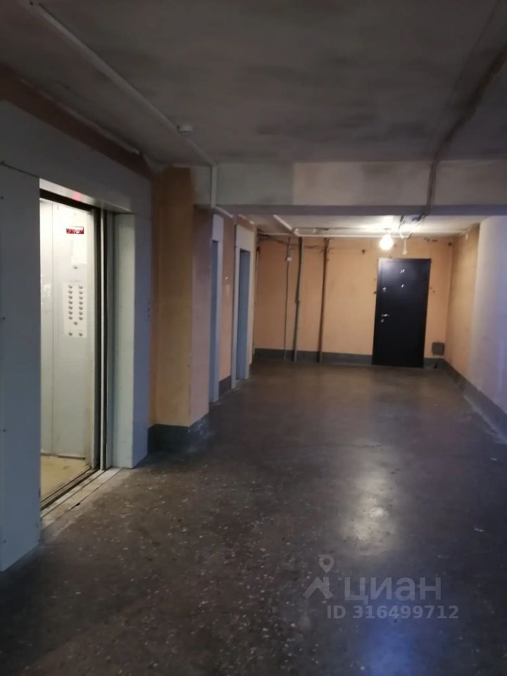 Продажа комнаты Заневский проспект, 61к2