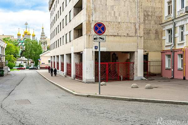 Продажа 2-комн квартиры на вторичном рынке Тимура Фрунзе ул,  д. 8/5