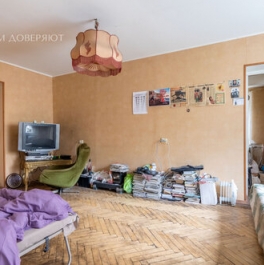 Продажа 2-комн квартиры на вторичном рынке Петровская набережная,  д. 4