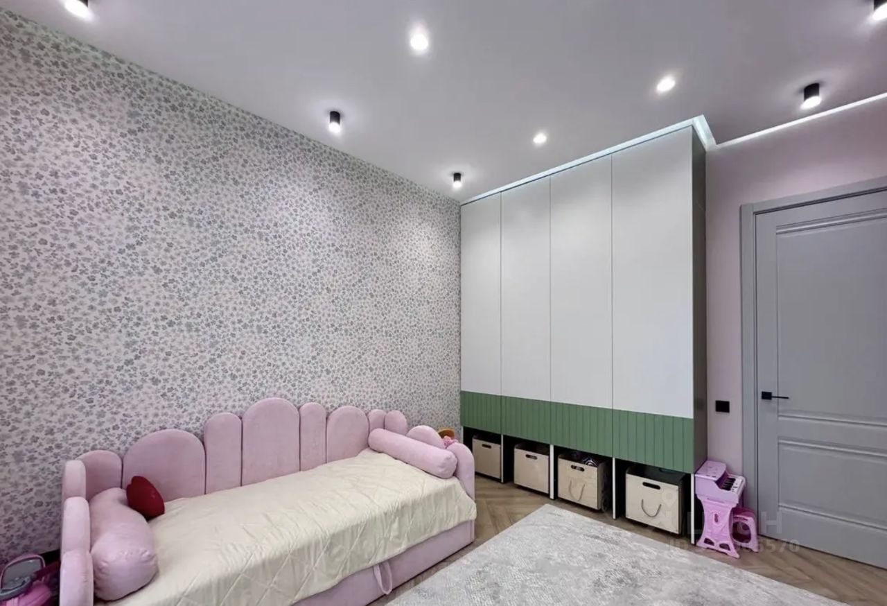 Продажа 4-комн квартиры на вторичном рынке улица Серпуховский Вал, 21к2