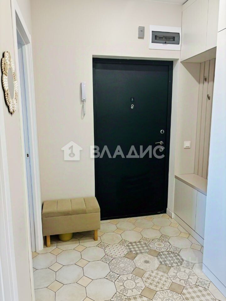 Продажа 2-комн квартиры на вторичном рынке Студенческая улица, 14к2