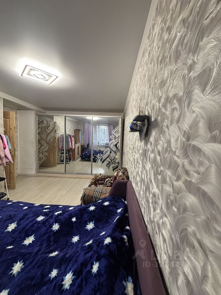 Продажа 2-комн квартиры на вторичном рынке Колпино, улица Веры Слуцкой, 40