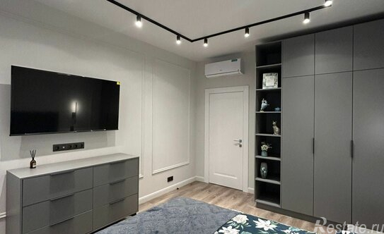 Продажа 3-комн квартиры на вторичном рынке Московский пр-кт,  д. 71 к3