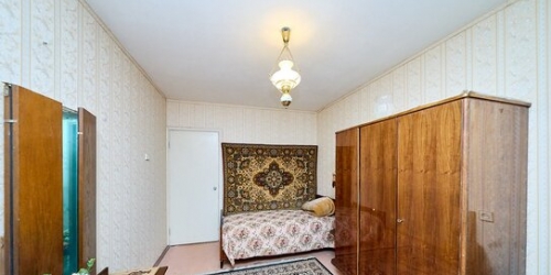 3-комн квартира Стойкости ул,  д. 18,  к. 1