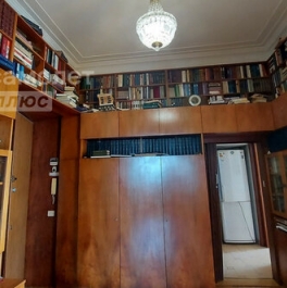Продажа 4-комн квартиры на вторичном рынке Кутузовский пр-кт,  д. 43