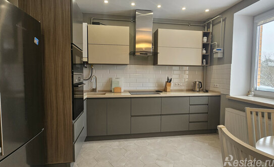 Продажа 2-комн квартиры на вторичном рынке ул Школьная,  д. 1,  к. 3