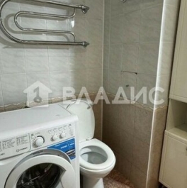 Продажа 2-комн квартиры на вторичном рынке Юрловский проезд,  д. 11