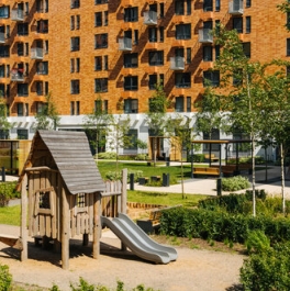 Продажа 3-комн квартиры на вторичном рынке Боровское шоссе (дублёр),  д. 2 к4